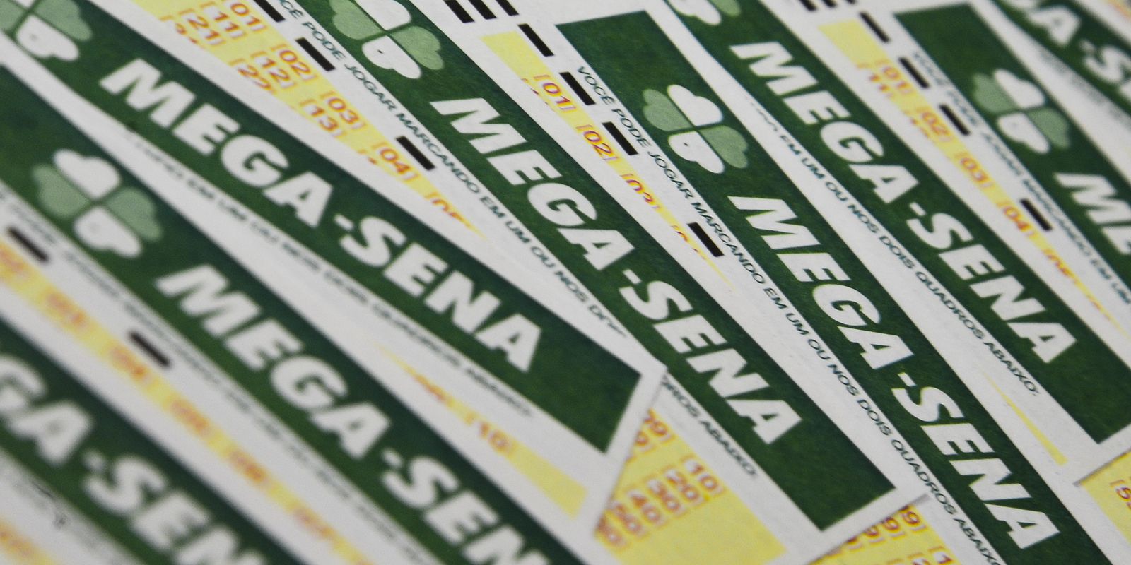 Mega-Sena acumula e prêmio chega a R$ 23 milhões 