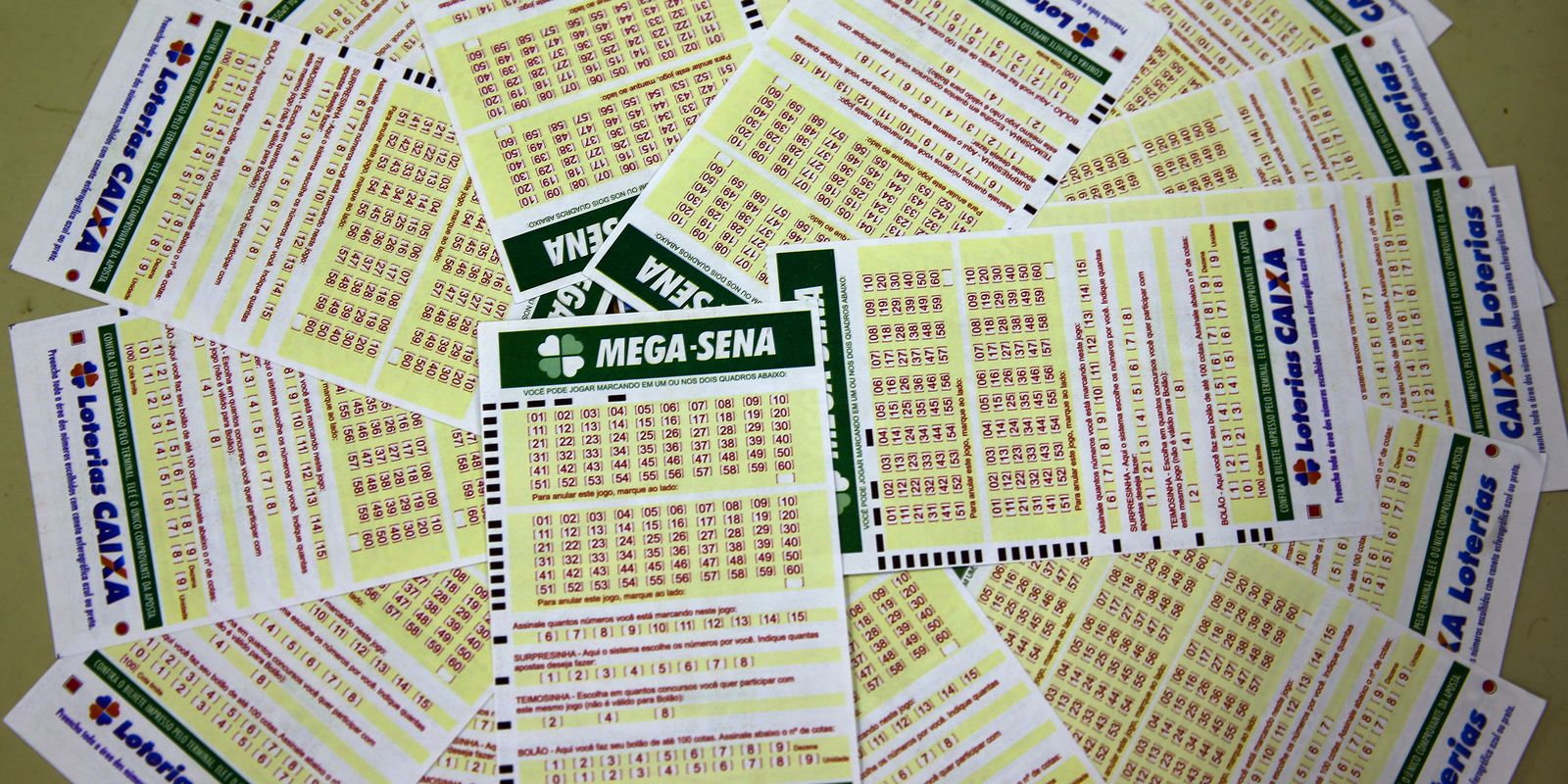 Mega-Sena acumula novamente e prêmio principal vai para R$ 42 milhões