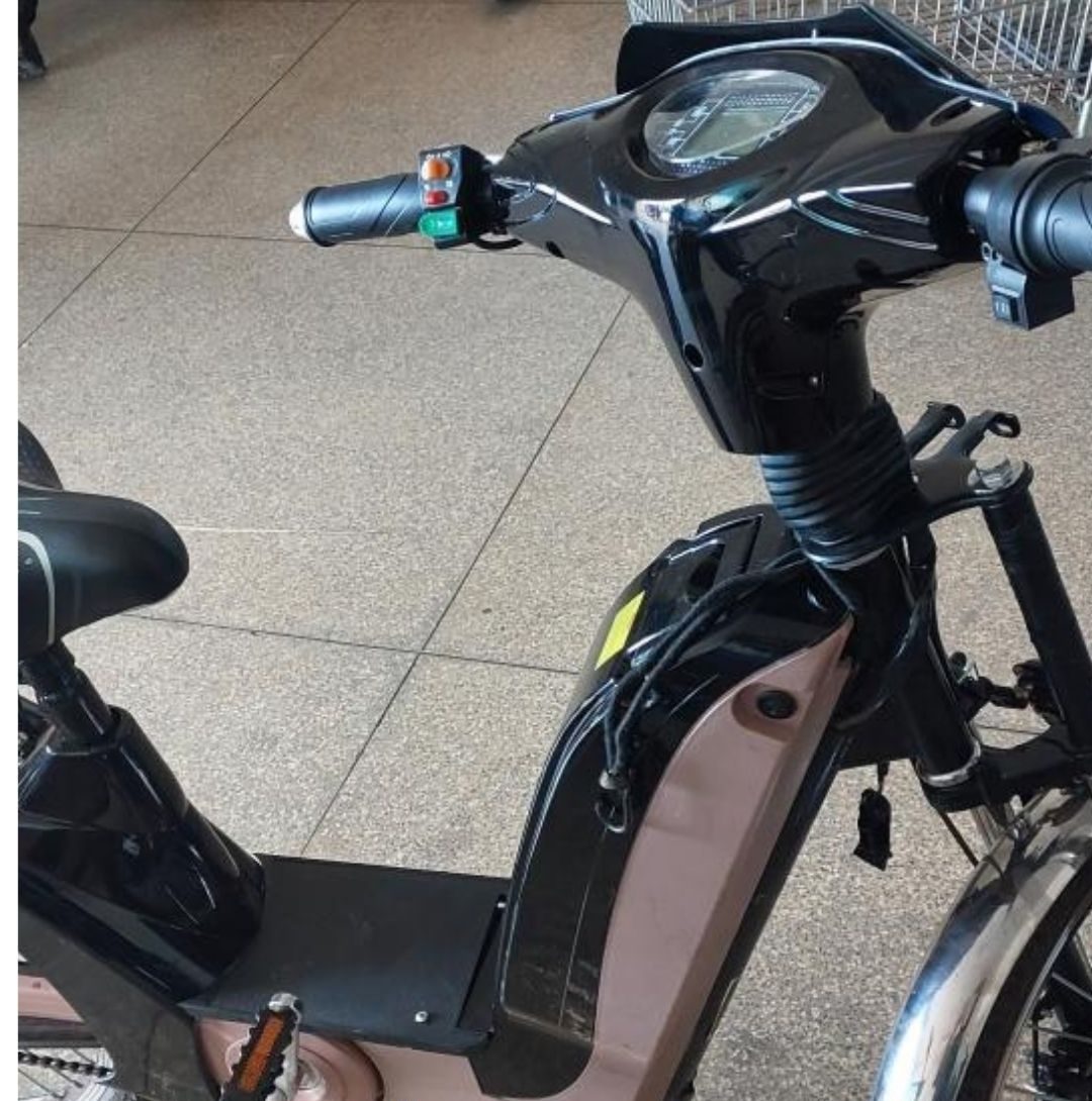 VILHENA – POLÍCIA MILITAR  APREENDE ADOLESCENTES COM DROGA E RECUPERA BICICLETA ELÉTRICA FURTADA