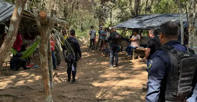  Operação integrada identifica ocupação irregular e danos ambientais em área rural de Candeias do Jamari 