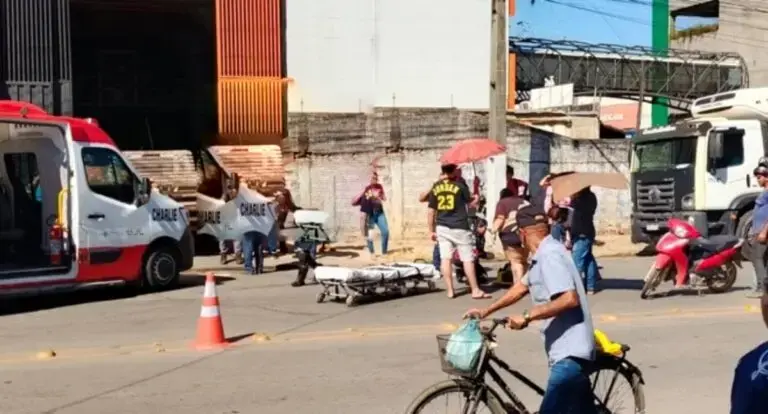  Professora fica ferida após colisão entre moto e carro em RO 