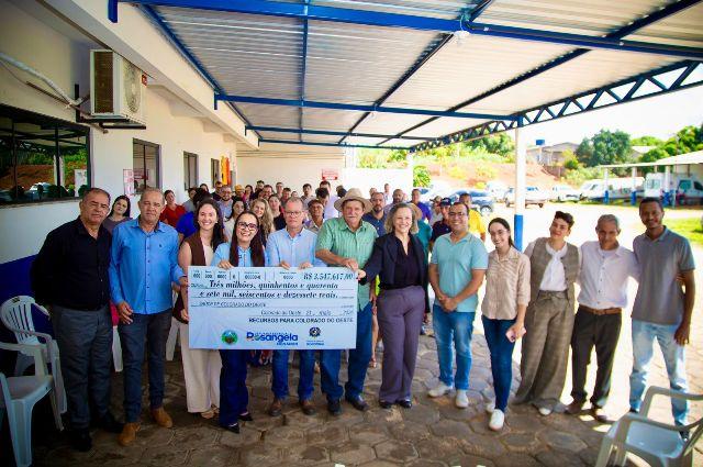 Rosangela Donadon oficializa entrega de mais de R$ 3,5 milhões para fortalecer a saúde de Colorado do Oeste