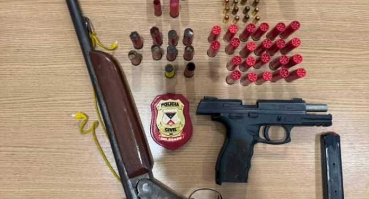 Polícia Civil cumpre mandado de busca e apreensão e prende homem por posse irregular de arma em Nova Mamoré