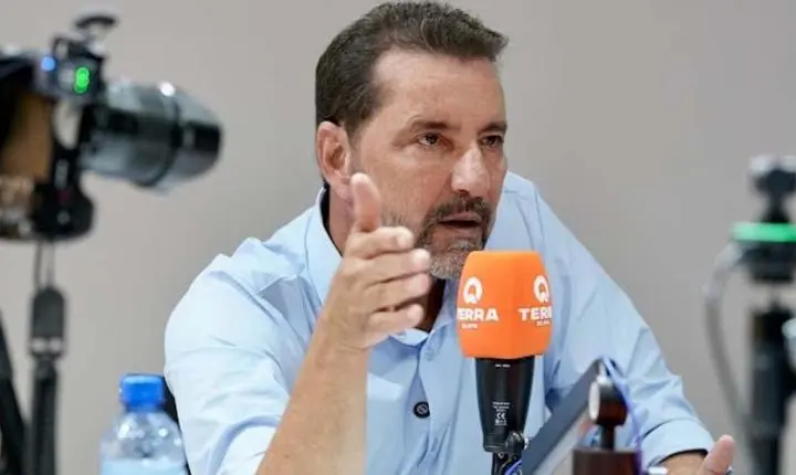Hildon afirma que gestão caótica da saúde  fez mortalidade materno-infantil disparar