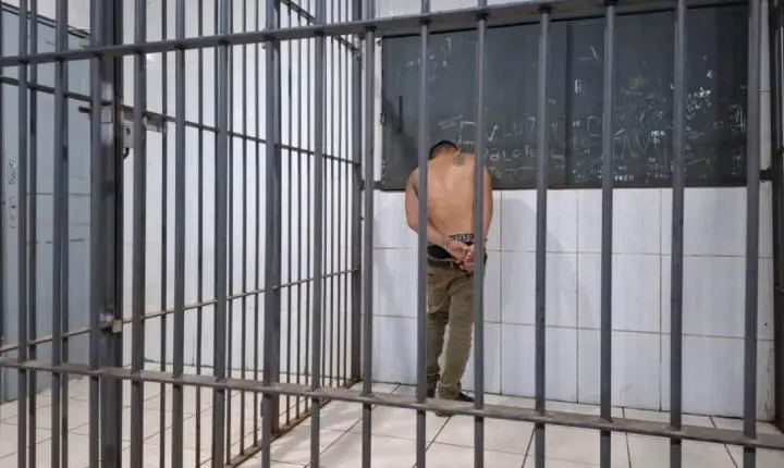 Homem é preso em flagrante pela Polícia Militar depois de esfaquear jovem por motivo fútil na zona leste de Porto Velho