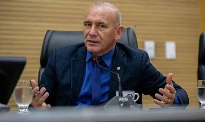 Justiça mantém condenação e coloca futuro eleitoral de Ezequiel Neiva sob pressão