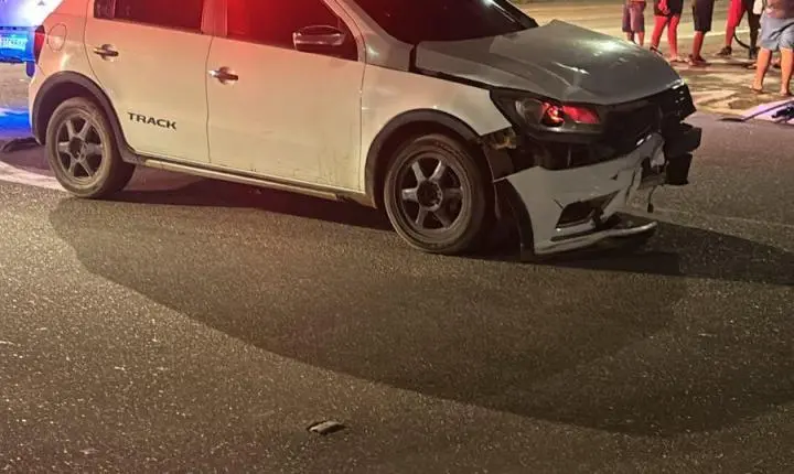 PASSAGEIRA DE MOTO APP FICA EM ESTADO GRAVE APÓS ACIDENTE NA JORGE TEIXEIRA